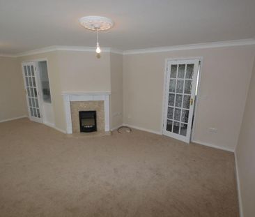 3 bedroom semi-detached house to rent - Photo 2