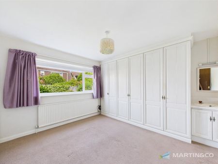 3 bedroom detached bungalow to rent - Photo 4