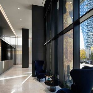 Luxurious Condo in Downtown - The Pacific by Grosvenor - 1Bed 1Bath - Photo 2