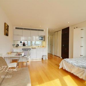 Studio to rent - Photo 2