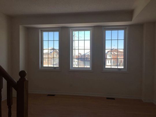 For Lease - 13 Telegraph Street, Brampton, Ontario - Photo 1