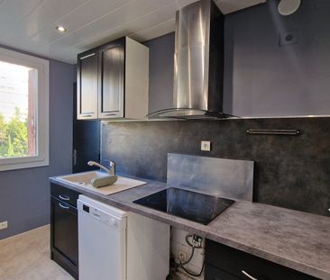 Location Appartement 3 pièces 58m² MARSEILLE 9ème - Photo 5