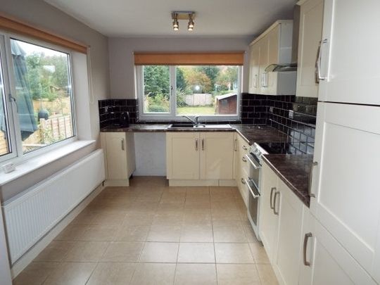 Honeysuckle Cottage, Station Road, Fiskerton, Southwell, NG25, Property for rent - Photo 1