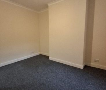 2 bedroom house to rent - Photo 3