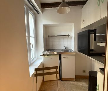 Location Appartement 1 pièce 13m² - Photo 3