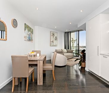 1112/338 Kings Way, South Melbourne VIC 3205 - Apartment For Rent |... - Photo 3