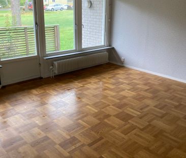 Fredslundsvägen, Mariestad - Foto 1