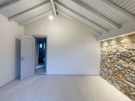 Μονοκατοικία για ενοικίαση Κρυοπηγή (Κασσάνδρα) - Photo 4