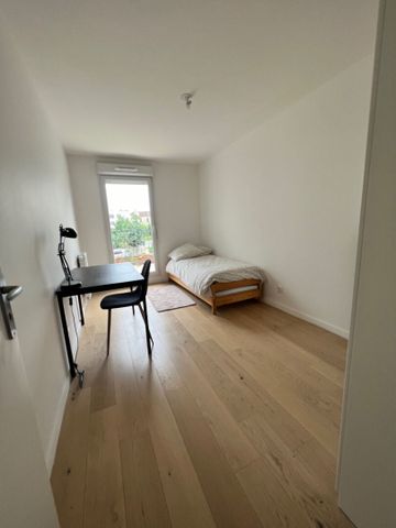 Apartment - Photo 4