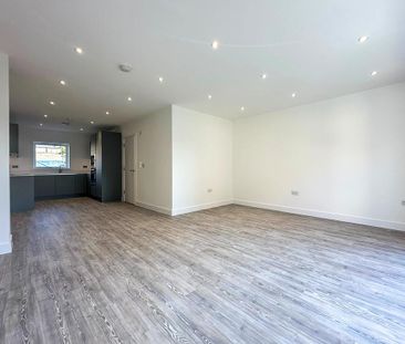 3 bedroom detached house to rent - Photo 6