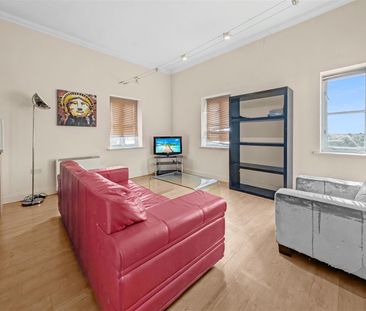 33 Groves Close, Colchester, CO4 5BP - Photo 4