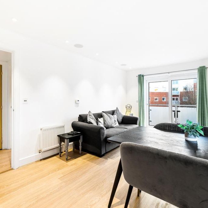 2 bedroom apartment to rent - Photo 1