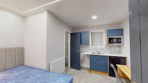 47 Selly Hill Road - Photo 1