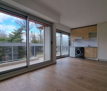 Location Appartement 1 pièce 27m² - Photo 2