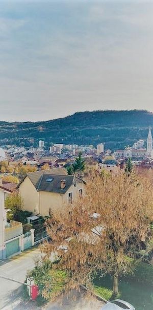 Location Appartement 5 pièces 78m² GAP 05000 - Photo 1