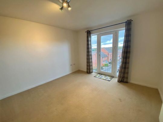2 bedroom flat to rent - Photo 1