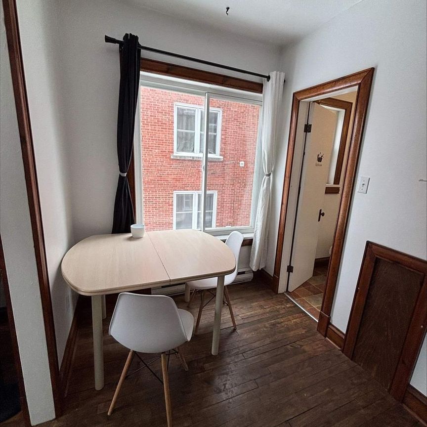 1 CH - 1 SDB - Sherbrooke - $875 /mo - Photo 1