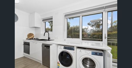 Fully Furnished and Modern - Photo 4