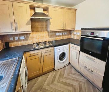 3 bedroom semi-detached house to rent - Photo 4