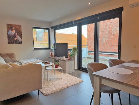 APPARTEMENT (duplex) met 2 slaapkamers, terras & bureau (babykamer) - Foto 3