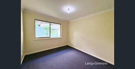 Freshly updated three bedroom home - Photo 4