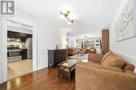 160 CAINES AVENUE - Photo 4