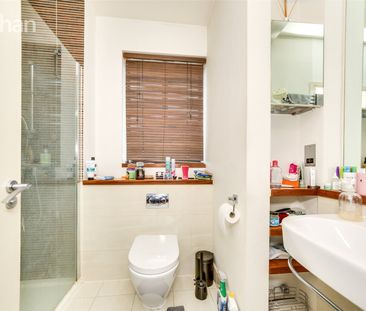 4 bedroom terraced house to rent - Photo 2