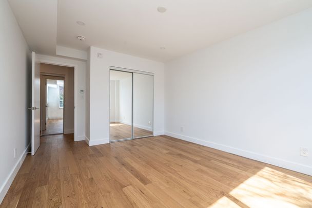 755 Avenue Road - Photo 1