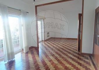 Apartamento T5 em Coimbra