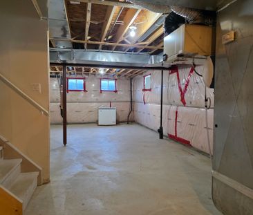 For Lease - 1127 Savoline Boulevard, Milton, Ontario - Photo 4