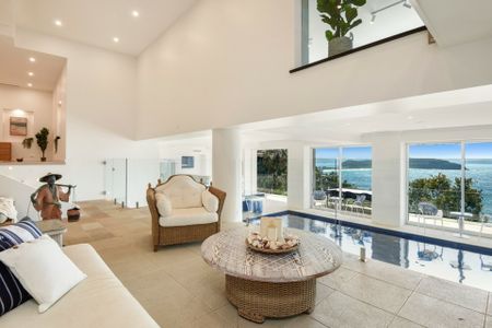 AMALFI VILLA - ICONIC LUXURY WITH UNRIVALLED OCEAN OUTLOOK - Photo 2