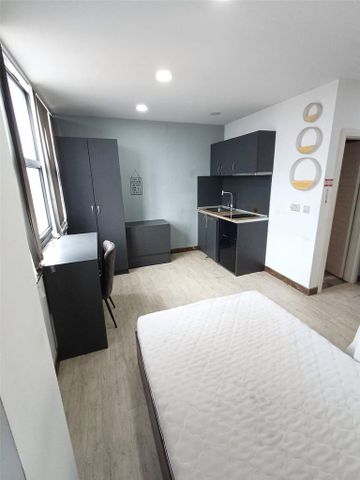 1 bedroom property to rent - Photo 3