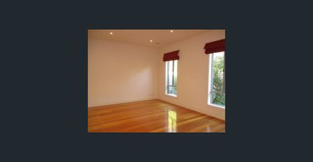 McKinnon Secondary College Zone - Photo 3