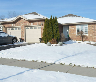 For Lease - 194 Livingstone Street Unit# Upper, Barrie, Ontario - Photo 2