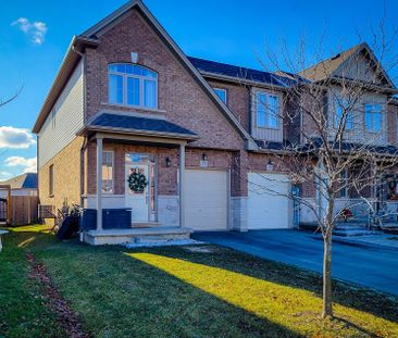 For Lease - 33 Fairgrounds Drive, Hamilton, Ontario - Photo 5