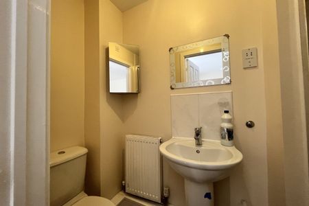 Pavilion Close - Photo 5