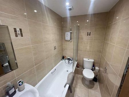 Upper Hollingdean Road, Brighton, East Sussex, BN1 - Photo 5