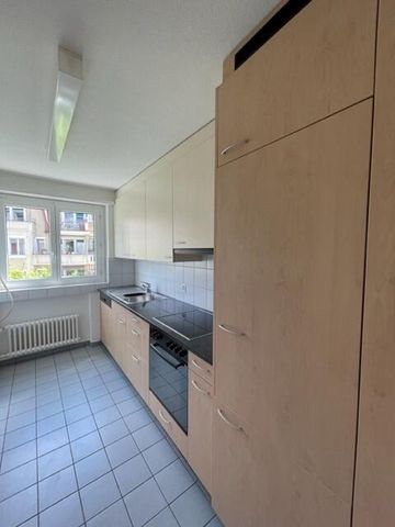 Grosszügige Wohnung an ruhiger Lage im Quartier Weinegg - Photo 2