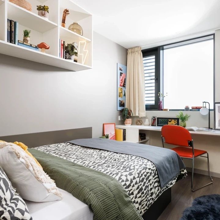 Bedsit, Olympic Way, HA9 - Photo 1