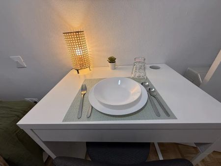 Calle de Andrés Mellado, Madrid, Community of Madrid 28015 - Photo 3