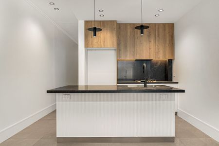 Brand New Designer Residence in the Heart of Newtown - Photo 5