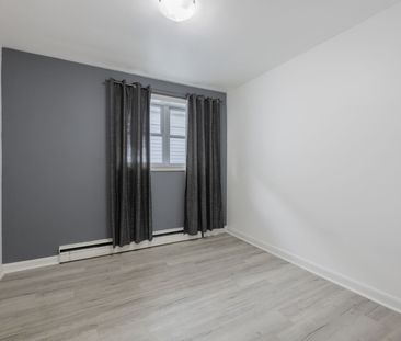 For Lease - 708 Carnegie Avenue Unit# Upper, Oshawa, Ontario - Photo 5