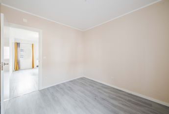 APARTAMENTO T4 EM ALFRAGIDE MOBILADO