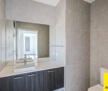 “Brand new build with high end finishes designed for the family!” - Photo 2