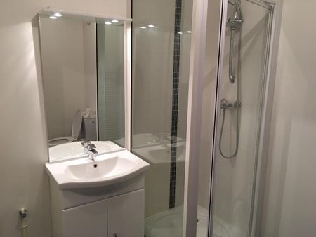 Location Appartement 2 pièces 43m² REIMS 51100 - Photo 2