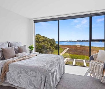 Magical Montgomery - Photo 1