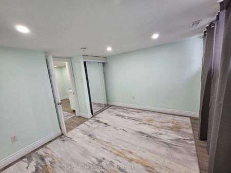 82 Pandora Circle #Basement - Photo 3