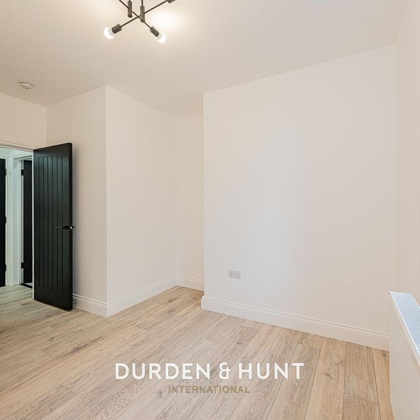 High Street, 118 High Street, Ongar - Photo 1