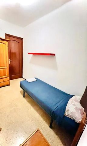 Carrer de Nàpols, Barcelona, Catalonia 08018 - Photo 3