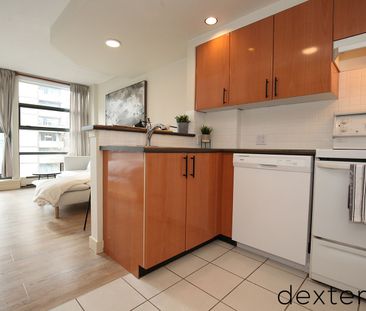 1688 Robson St #301 - Photo 6